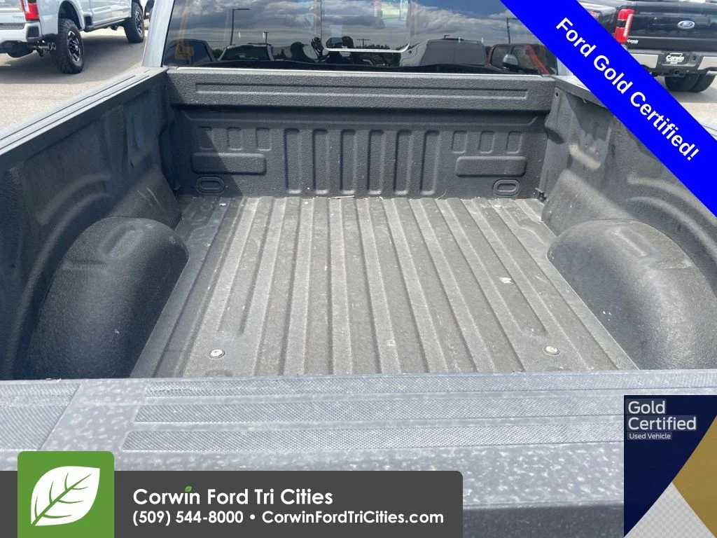 Certified Used 2023 Avalanche Ford Lariat image 11