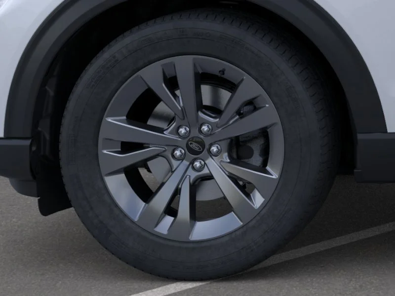 New 2026 Space White Metallic Ford Active image 19