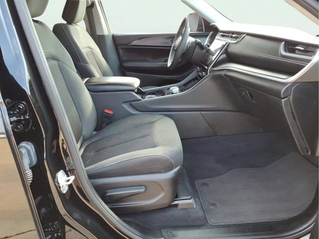 Used 2023 Black Jeep Laredo 4x4 image 23
