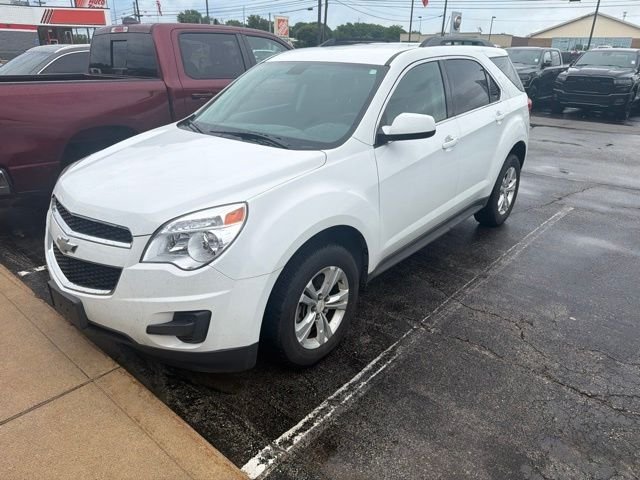 Used 2011 White Chevrolet LT image 2