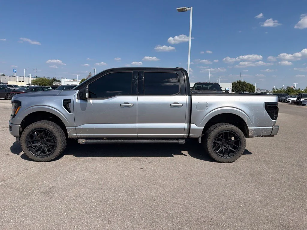 Used 2025 Silver Ford XLT image 2