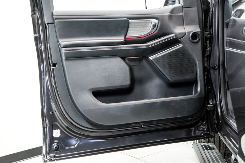 Used 2025 Gray Ford Platinum image 42