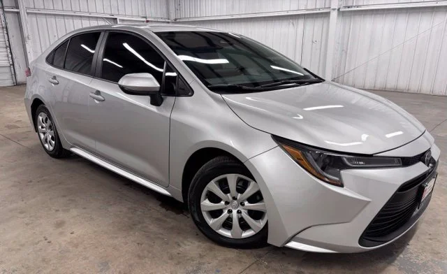 Used 2025 Silver Toyota LE image 1