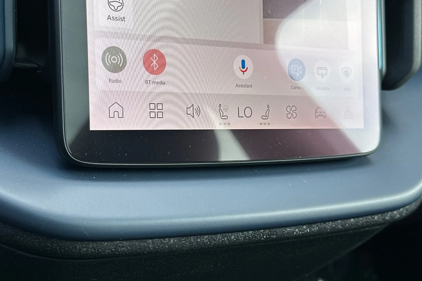 New 2026 Crystal White Volvo Ultra image 20