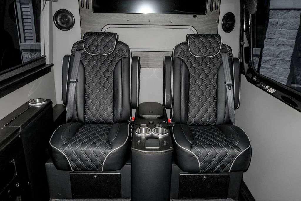 New 2026 Obsidian Black Metallic Midwest Automotive Designs D6 W/ Full Partition image 82