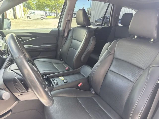 Used 2021  Honda Elite image 17