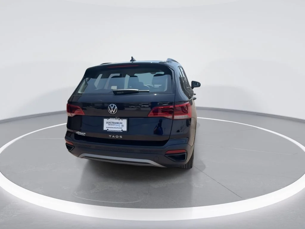 Used 2023 Black Volkswagen 1.5T S image 7