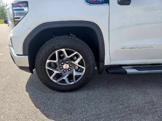 2026 GMC Sierra 1500 SLT - Photo 27