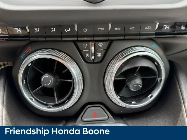 Used 2023 Gray Chevrolet 2LT image 27