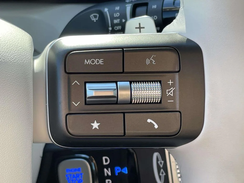 New 2026 White Hyundai SE image 20