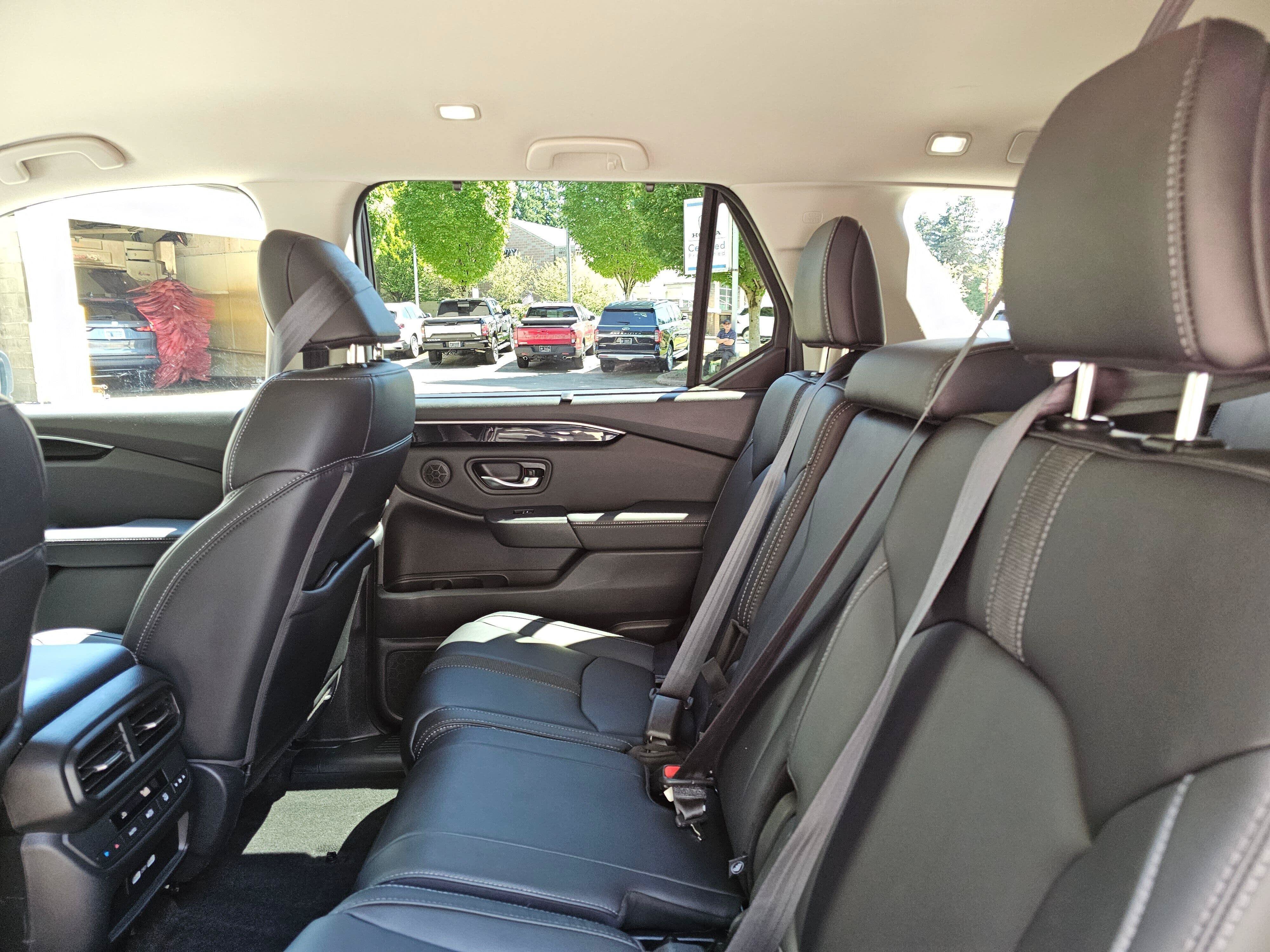Certified Used 2023 Modern Steel Metallic Honda AWD EX-L image 53