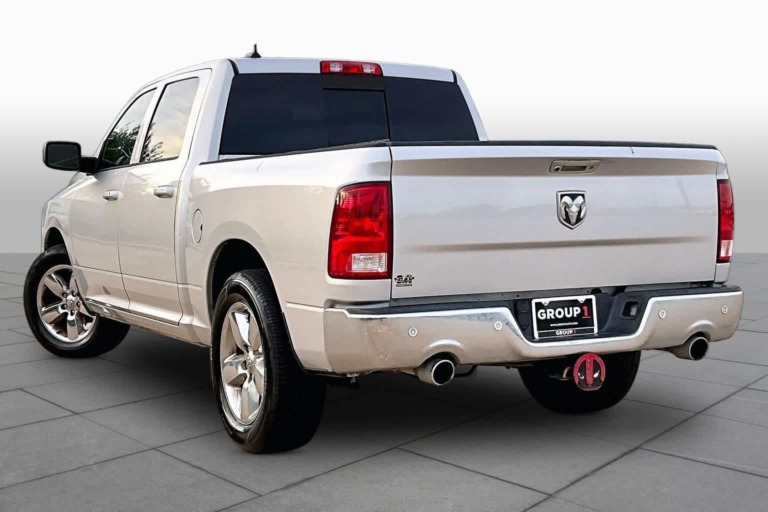 Used 2016 Bright Silver Metallic Clearcoat Ram Lone Star image 9