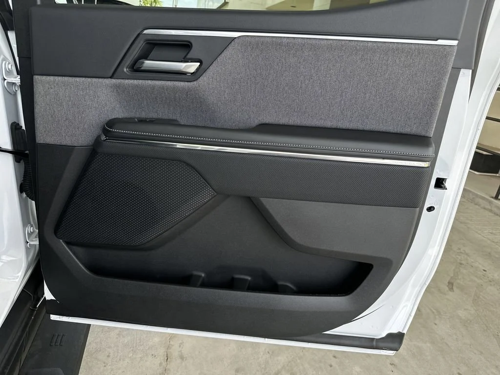 2026 GMC Sierra EV Elevation - Photo 32