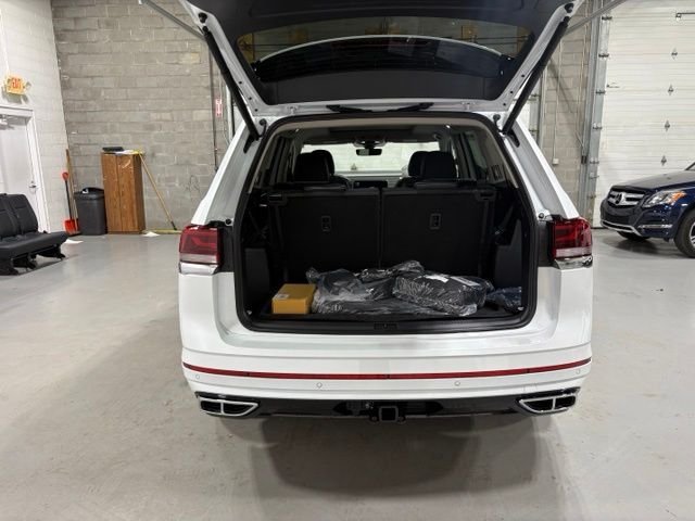 New 2026 White/off-white Volkswagen 2.0T SEL Premium R-Line image 14