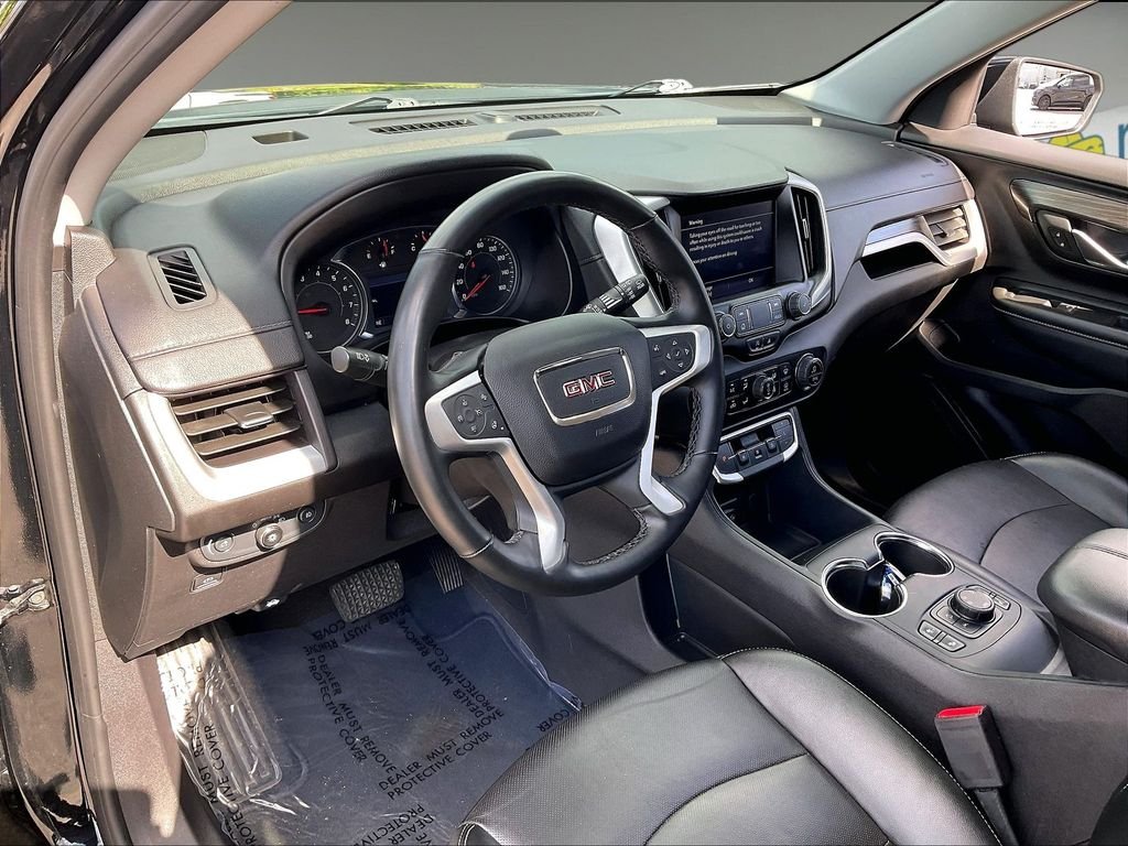 Used 2024 Ebony Twilight Metallic GMC SLT image 8