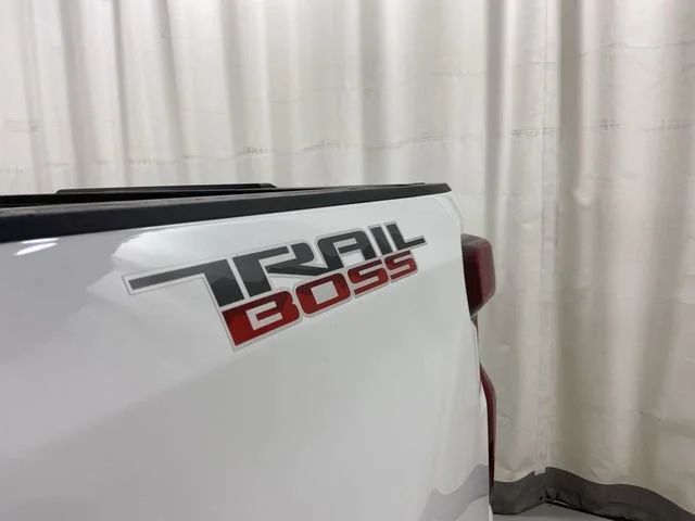 Used 2021 White Chevrolet LT Trail Boss image 27