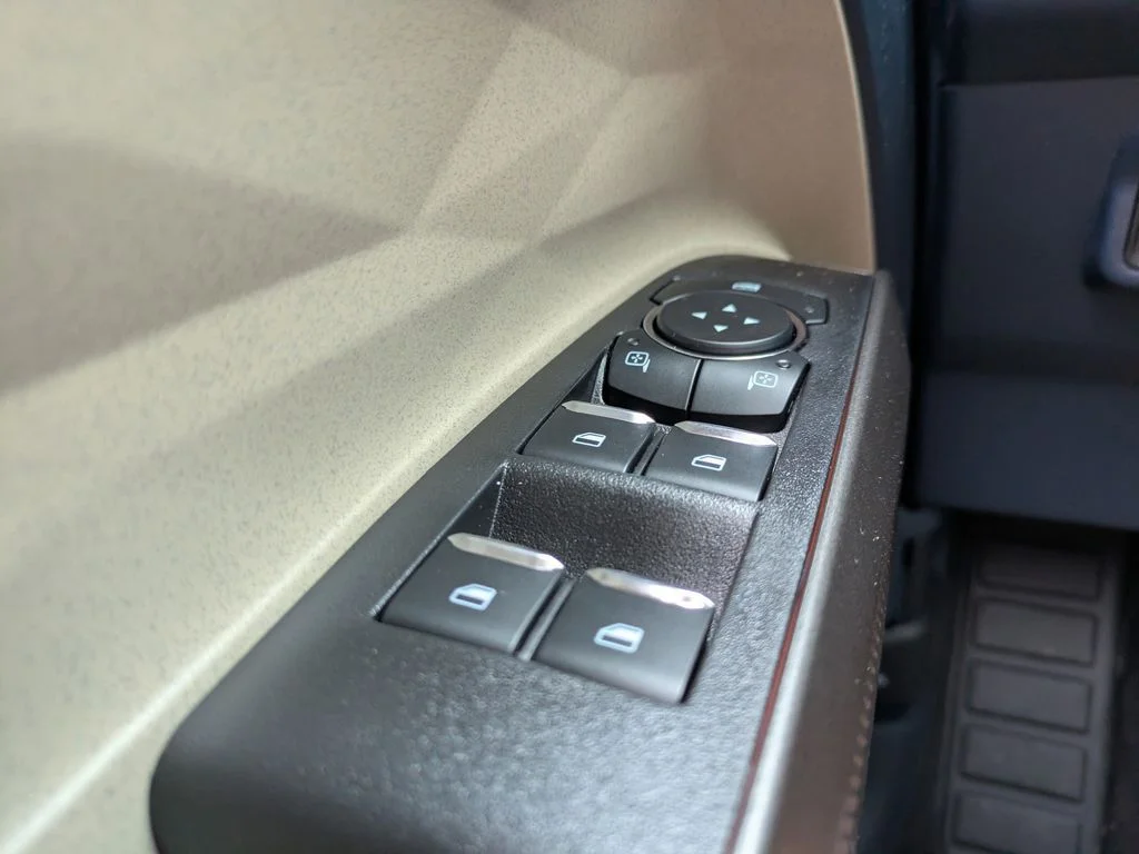 New 2026 Carbonized Gray Metallic Ford Lariat image 29