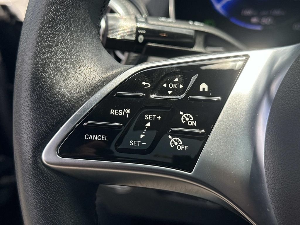 Certified Used 2025 Black Mercedes-Benz 350 Sedan image 27