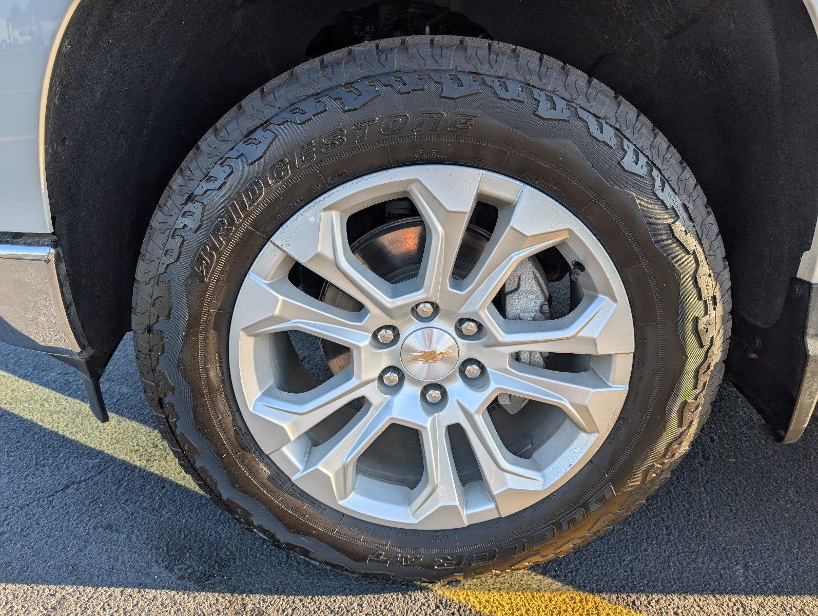 Used 2024 Iridescent Pearl Tricoat Chevrolet LTZ image 11