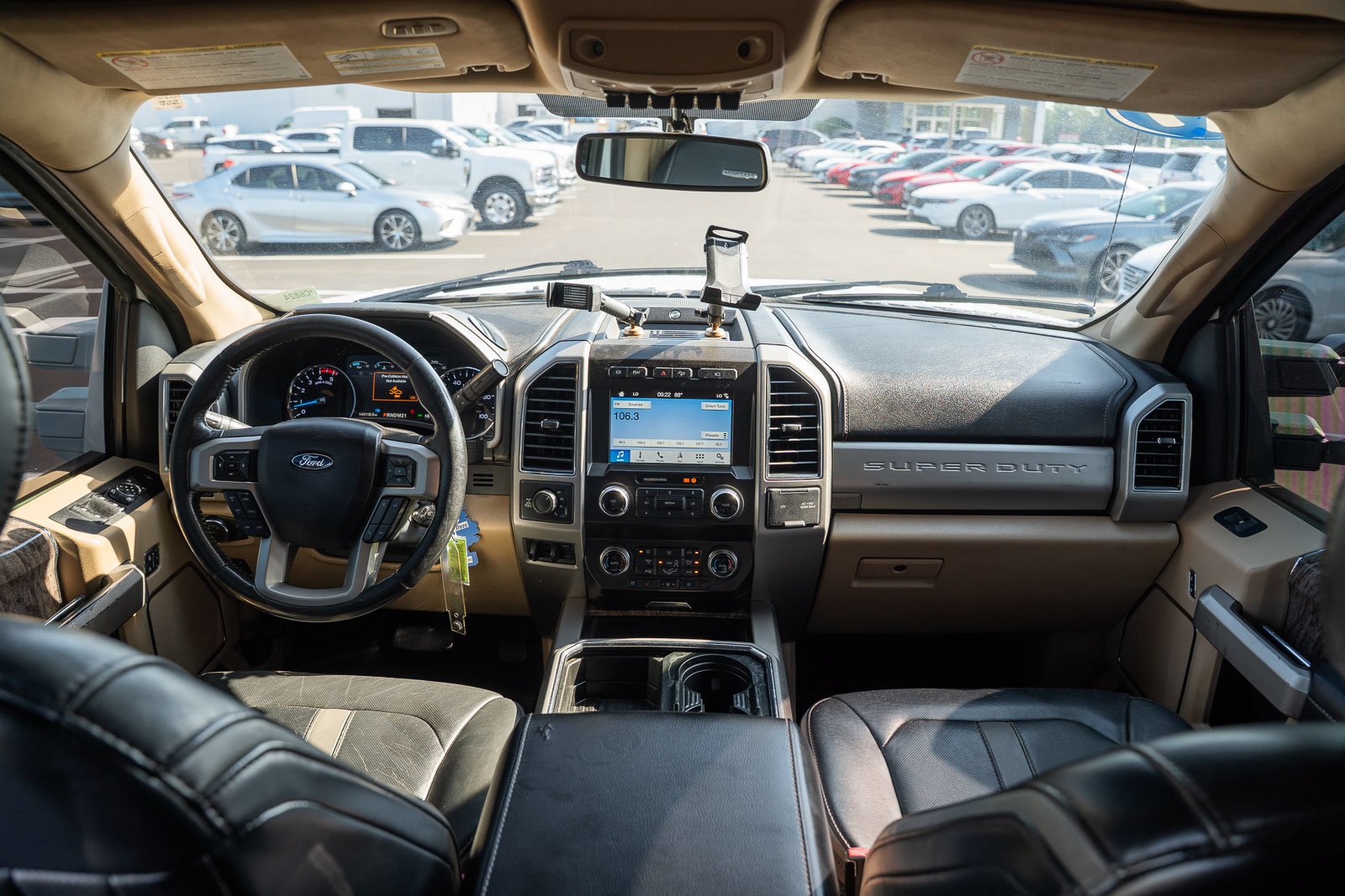 Certified Used 2019 White Ford Lariat image 34
