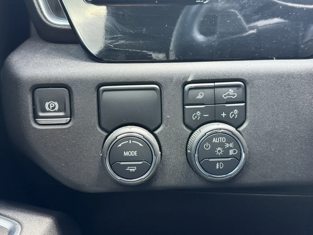 Used 2025 Black Chevrolet LTZ image 24