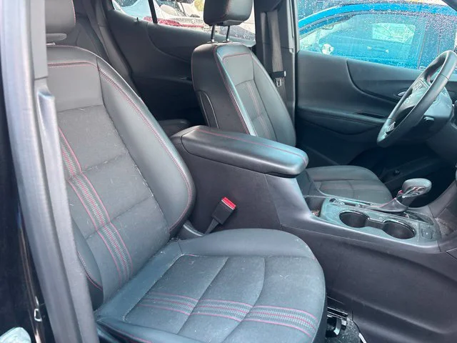 Used 2024 Mosaic Black Metallic Chevrolet RS image 10