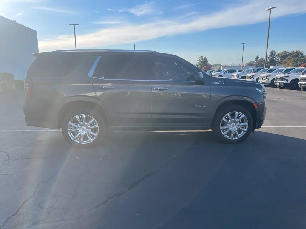 Used 2021 Graywood Metallic Chevrolet High Country image 7