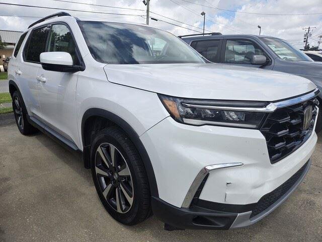 Used 2025 Platinum White Pearl Honda Touring image 3