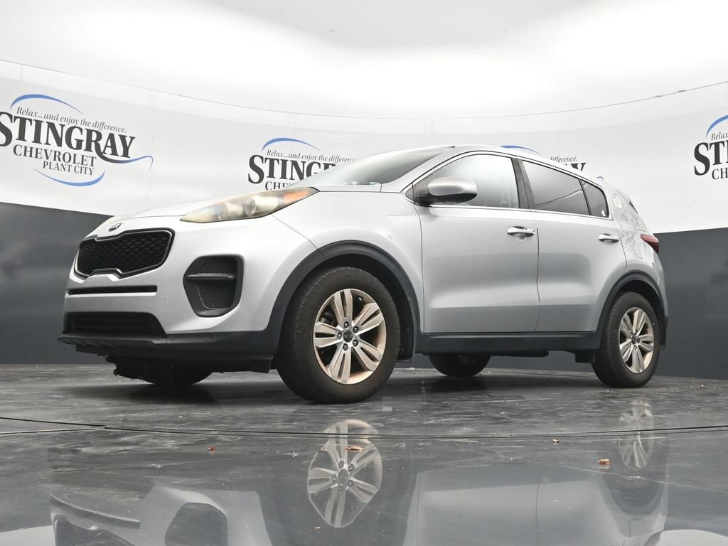 Used 2017 Silver Kia LX image 28