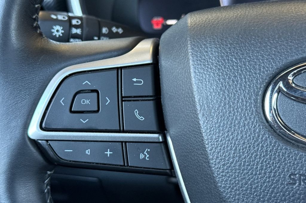 Used 2025 Gray Toyota XSE image 29