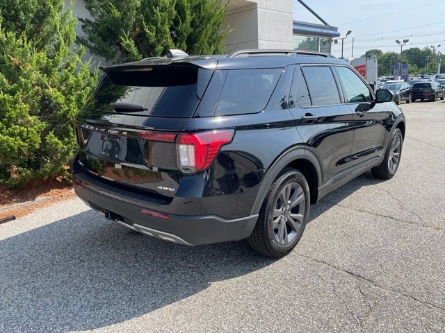 New 2026 Agate Black Metallic Ford Active image 7