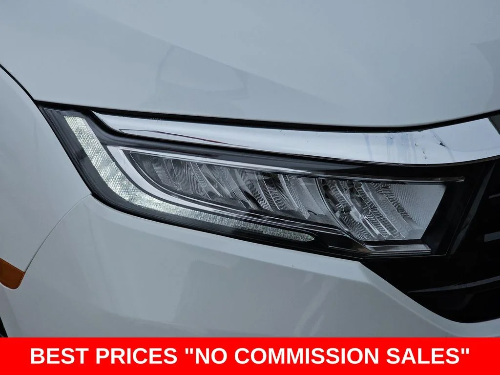 Used 2021 White Honda Elite image 36