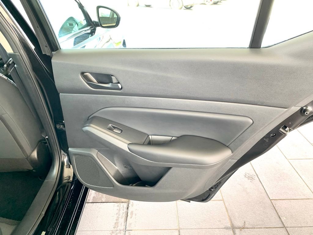 Used 2023 Black Nissan 2.5 S image 23