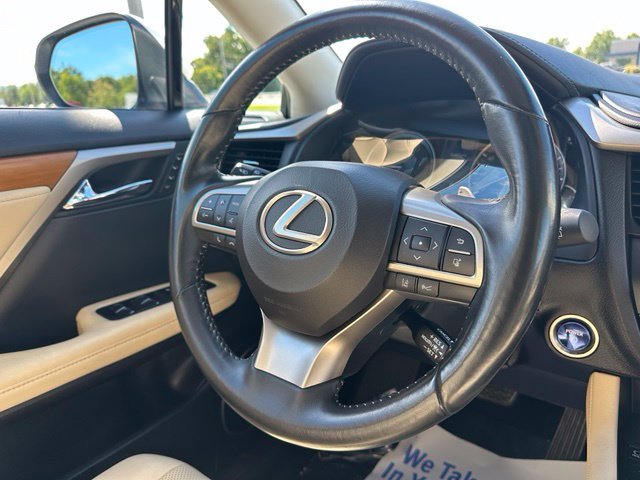 Used 2022 White Lexus 450h image 30