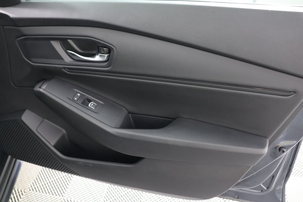 Used 2024  Honda EX image 28