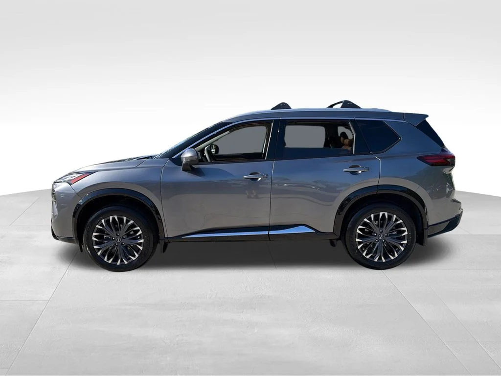 New 2026 Gun Metallic Nissan Platinum image 4