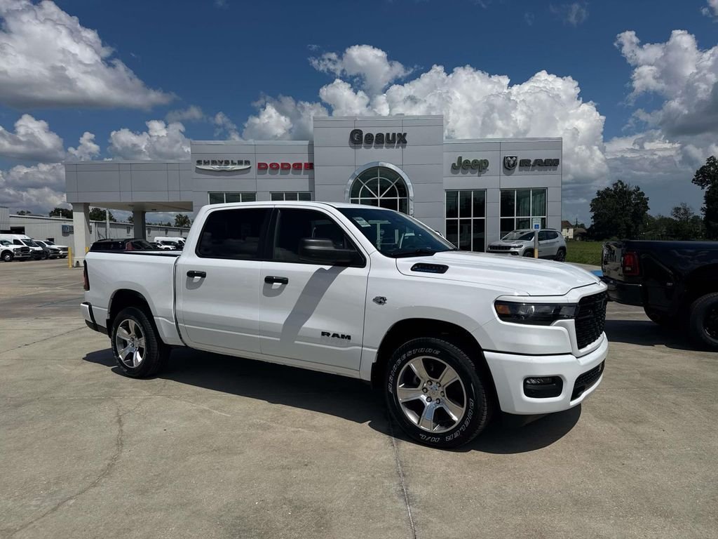 2026 RAM 1500 Pickup Express