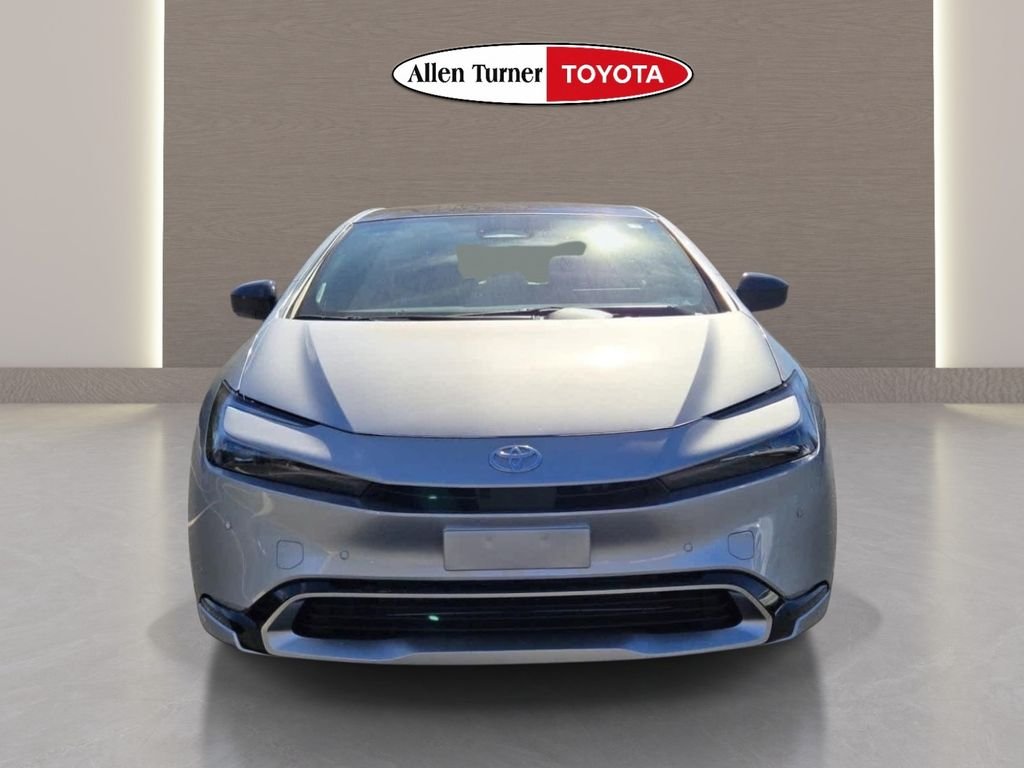 New 2026 Cutting Edge Toyota XSE Premium image 4