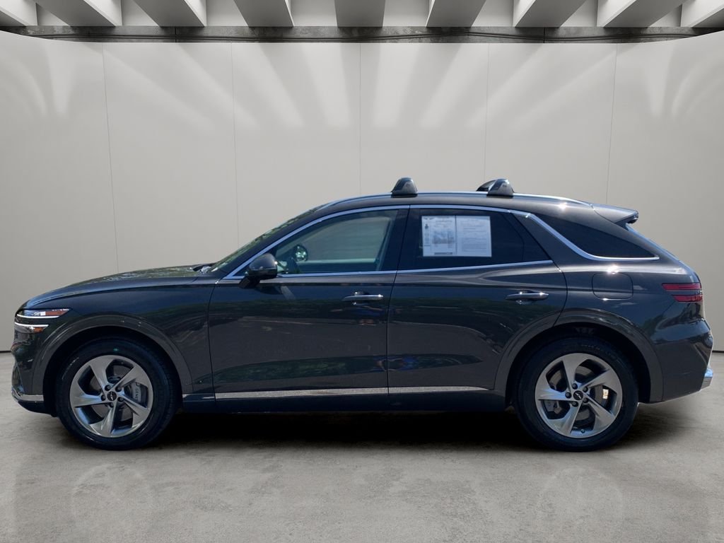 2026 GENESIS GV70 Standard - Photo 2