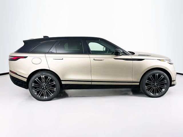 Certified Used 2026 Batumi Gold Land Rover Dynamic SE image 4