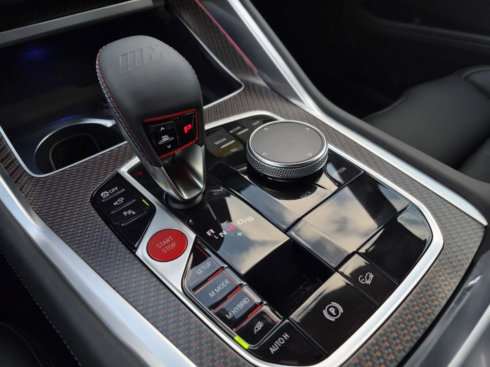 2026 BMW XM Base - Photo 16