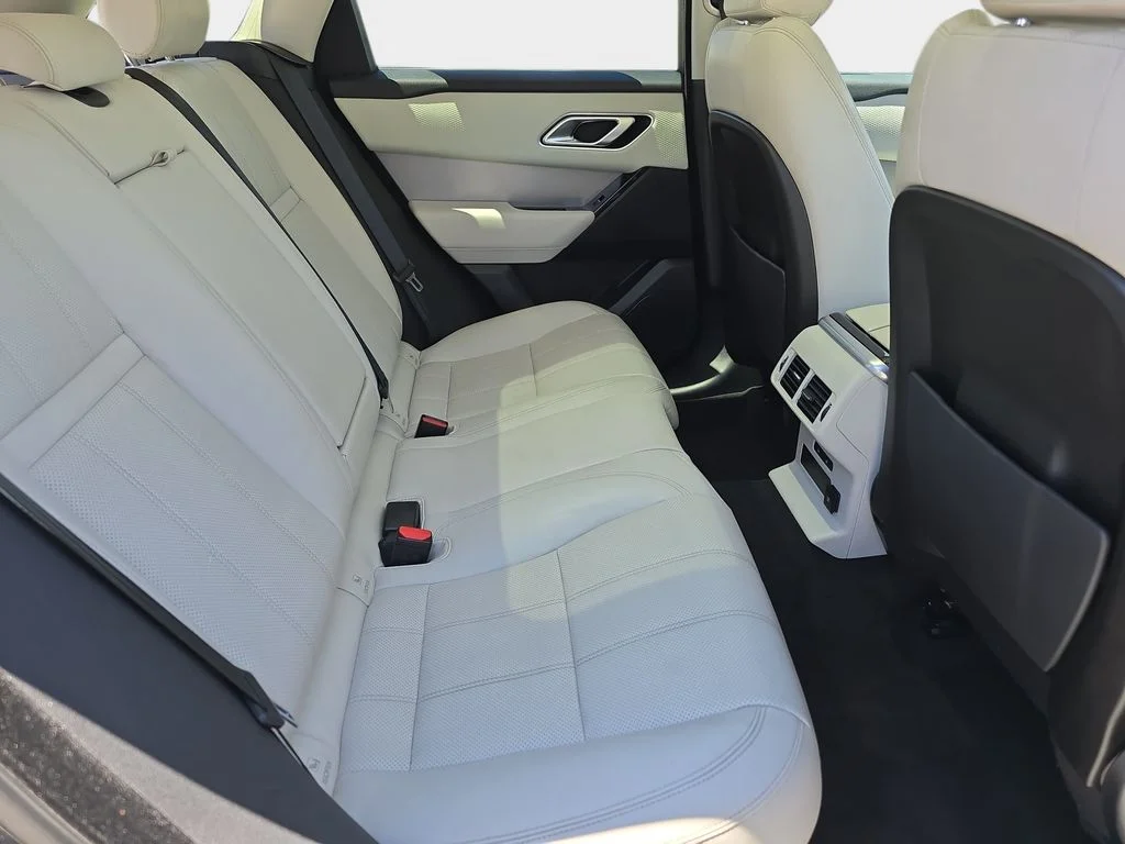 Used 2020 Gray Land Rover S image 13