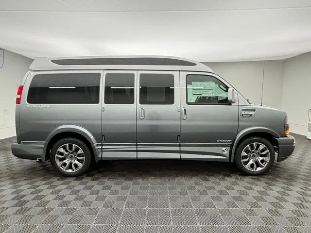 New 2026 Quicksilver Metallic GMC Explorer Limited SE image 6