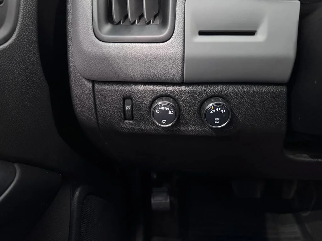 Certified Used 2020 BLACK Chevrolet 4WD Work Truck image 22