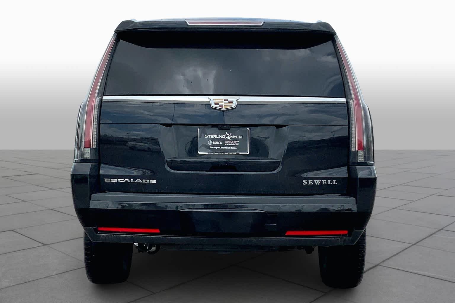 Used 2019 BLACK RAVEN Cadillac Luxury image 5