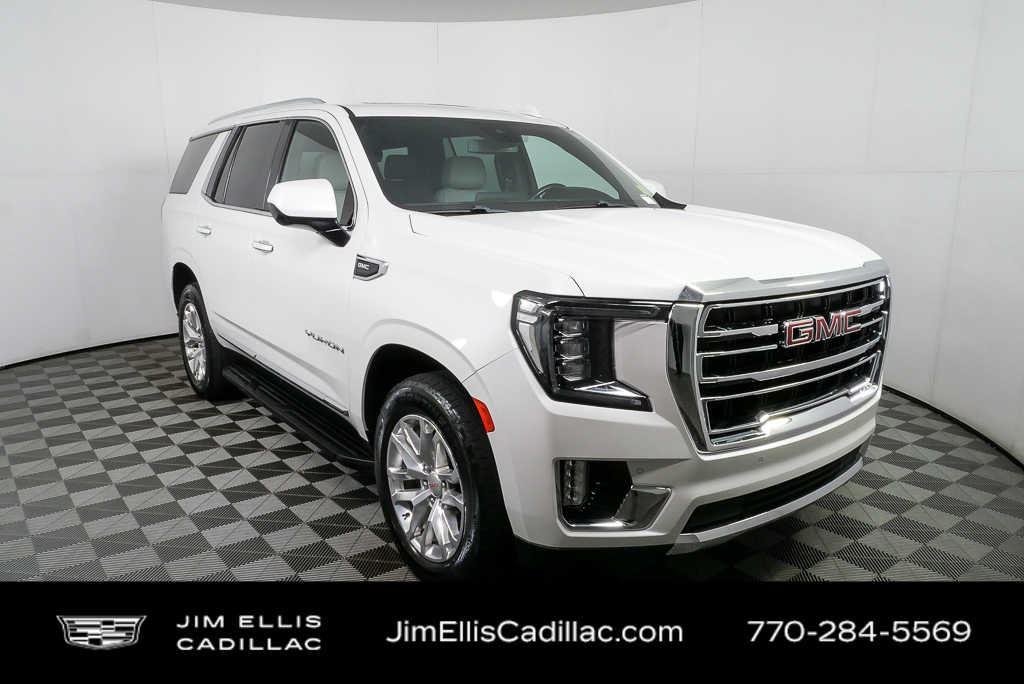 Used 2023 White Frost Tricoat GMC SLT image 1