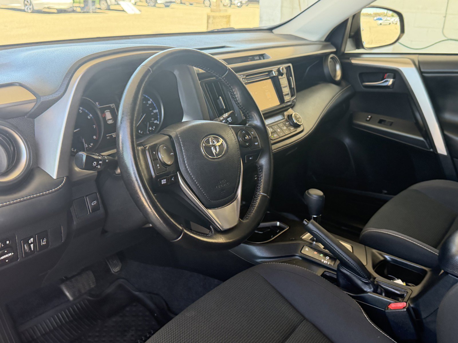 Certified Used 2018 Magnetic Gray Metallic Toyota XLE image 20
