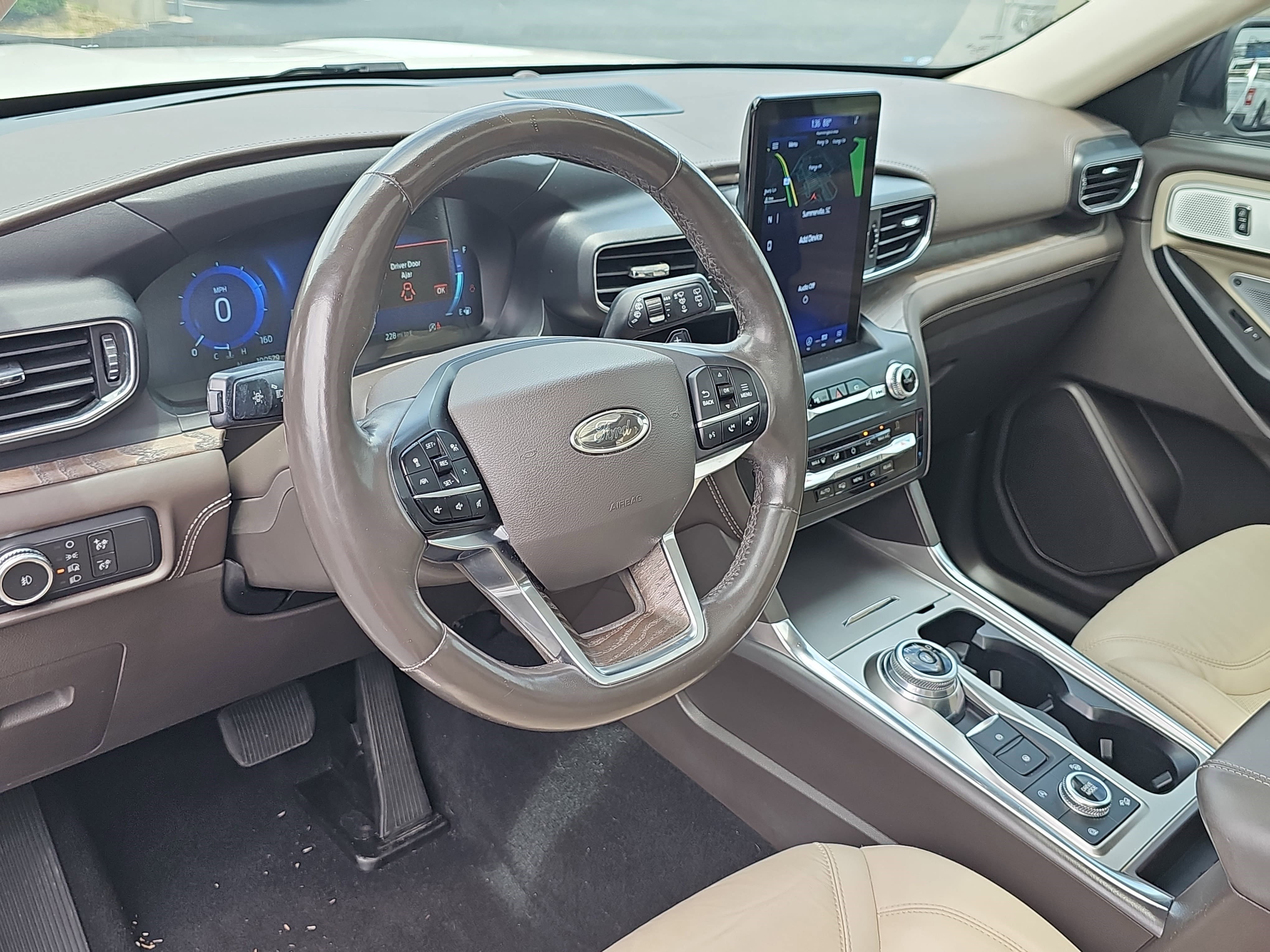 Used 2020 White Ford Platinum image 16