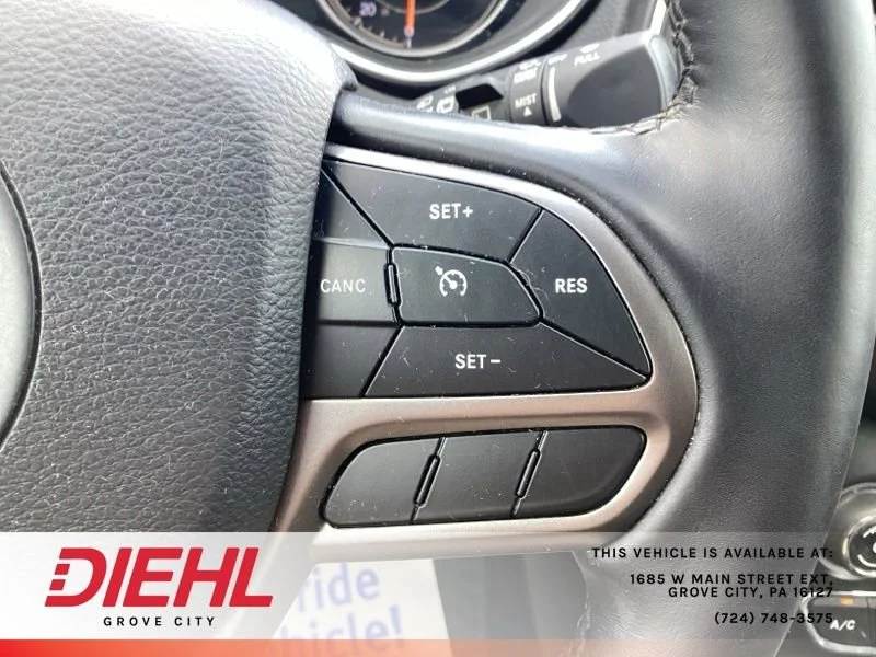 Used 2020 Red Jeep Latitude Plus 4x4 image 30