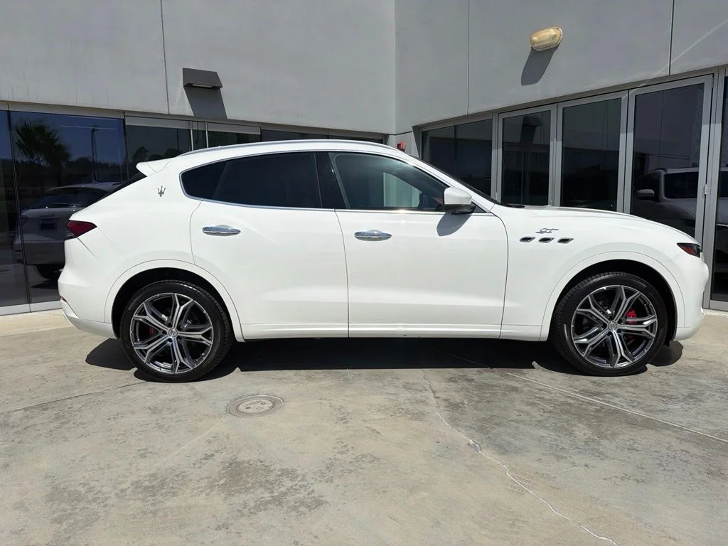 Certified Used 2023 Bianco Maserati GT image 9